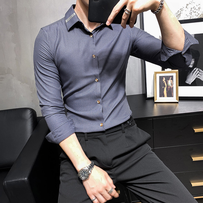 Spring and autumn striped shirt male long sleeve Inn Wind Leisure fashion men's shirt Korean version trend to fix the men's clothing