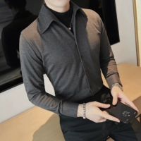 Темно -серый воротник с большим наконечником