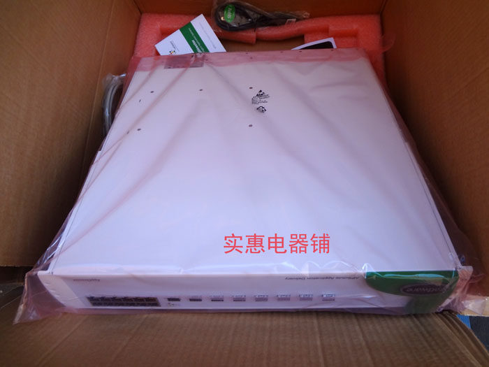 radware new AppDirector 3020 AS-4 8SFP 12GE 512mb 19036616