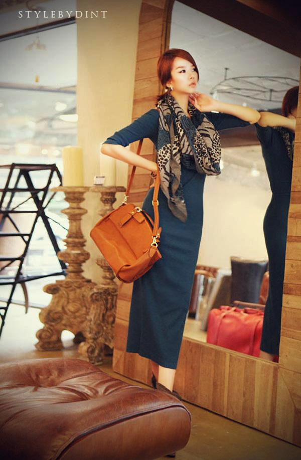 Korean women's new autumn and winter long-sleeved long knitted long skirt Slim base skirt NSYF1078