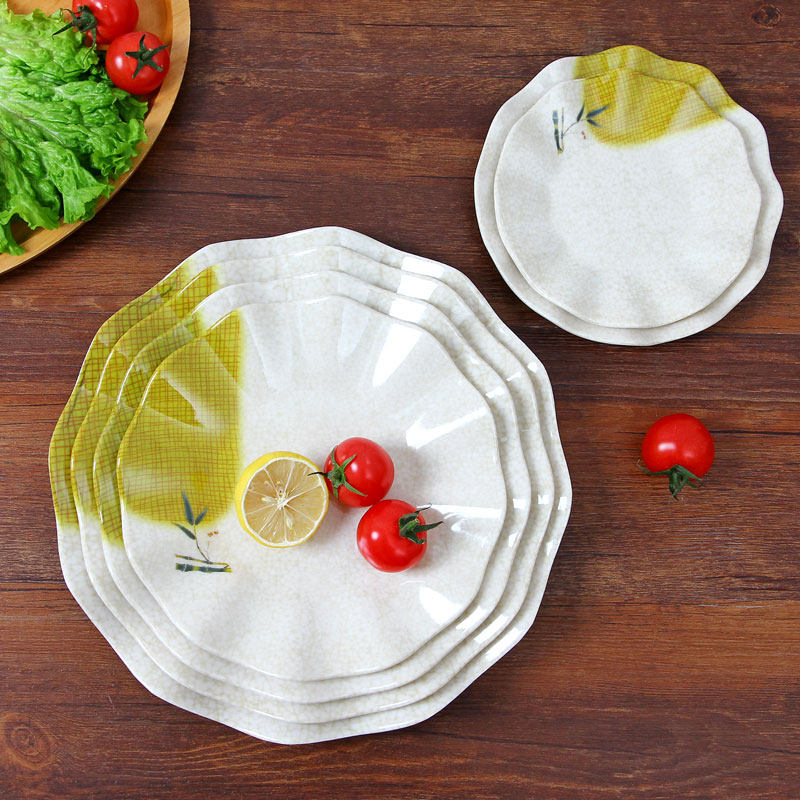 Rich Expensive Bamboo Imitation Porcelain Cutlery Plastic Lotus Leaf Pan Dense Amine Buffet Count Heart Disc Lace Pan Snack dish Dish Wave Dish