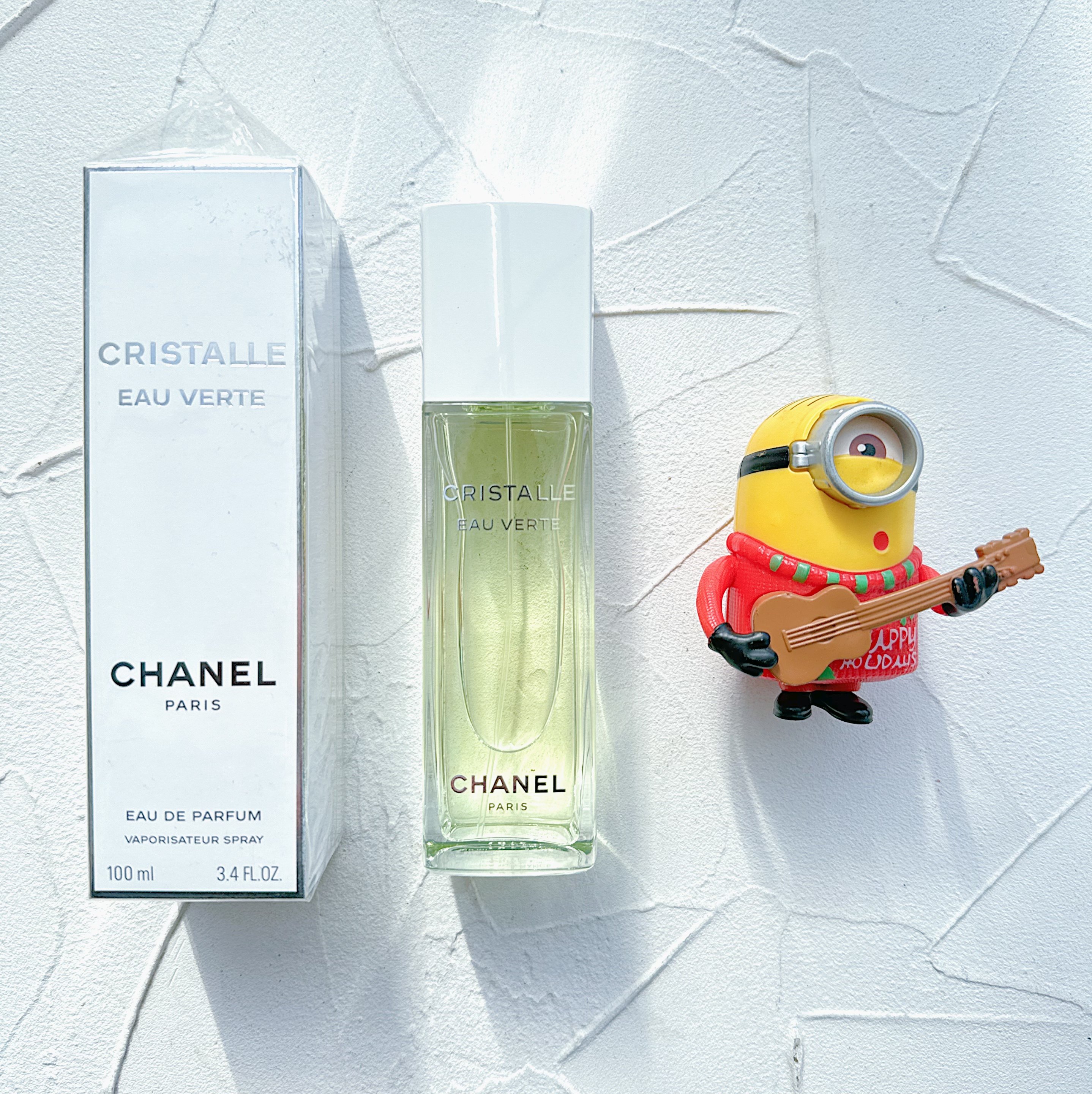 法式清新，水晶恋绿意——香奈儿Cristalle Eau Verte的新绿旅程_香水_
