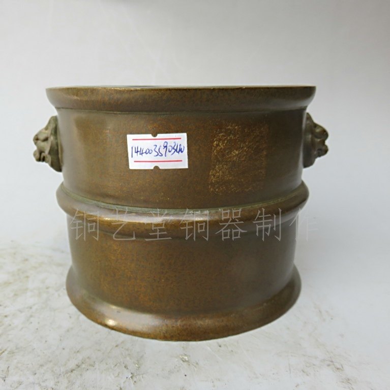 Copper Art Hall antique pure copper beast pen holder study red copper lion pen holder incense tube copper incense burner copper incense burner copper ornaments