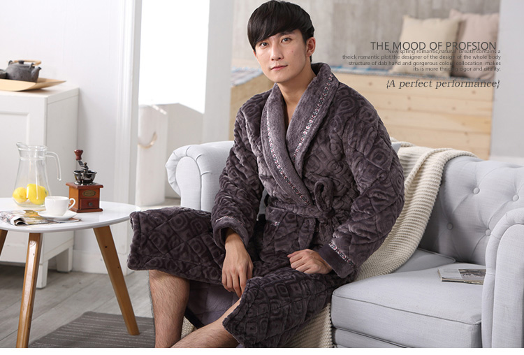 Áo ngủ nam dày mùa đông và phần dài nam trung niên lông cừu san hô chần bông cộng với nhung cộng với áo choàng cotton ông già mùa đông quần áo ngủ