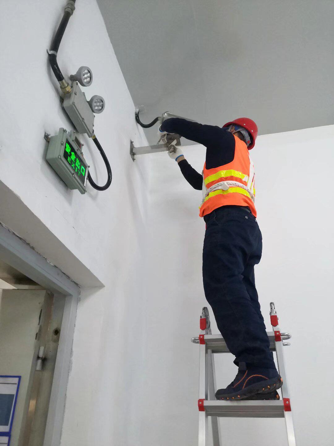 Tianjin chemical plant Hikvision explosion-proof camera installation explosion-proof monitoring installation