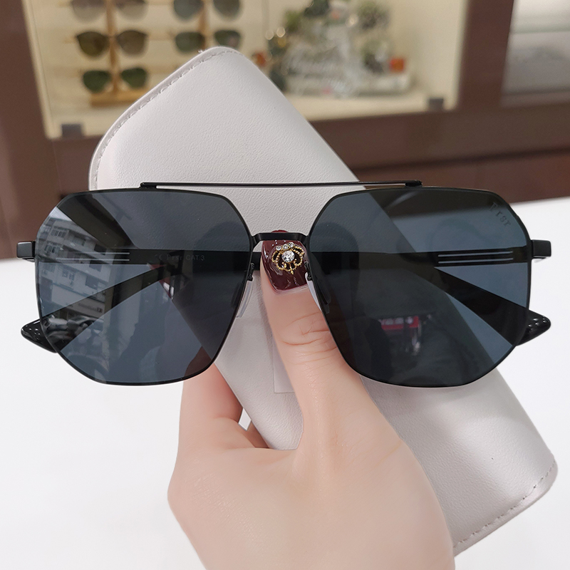 Pasa officials net 2021 New clams for the sun glasses Men's personality Chaoparsha Driving polarized sunglasses PS5029