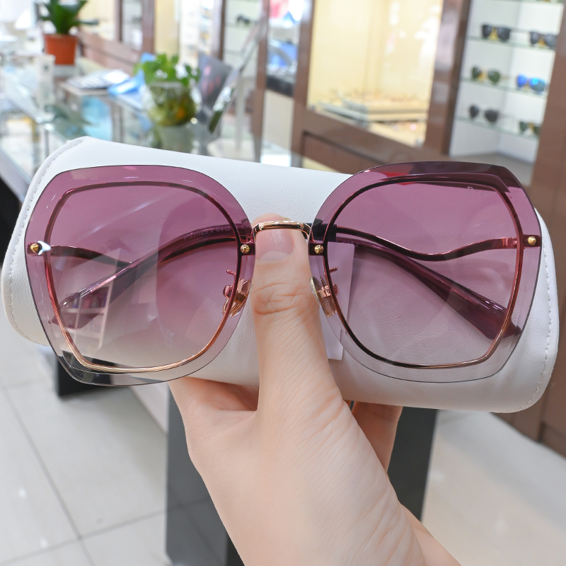 Pasa 2021 New asymptotic sunglasses female Korean version of the wave large frame round face anti-UV sunglasses PS2025
