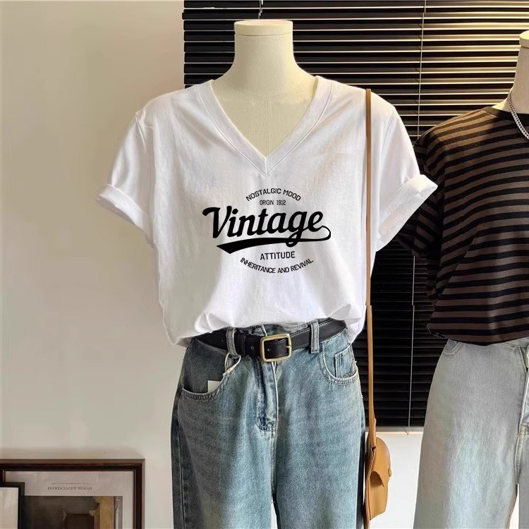 American Retro Chic Plus-Size T-Shirt for Women, Pure Cotton V-Neck Design, Short-Sleeved ins Trendy Niche Couple Outfit Top for Summer