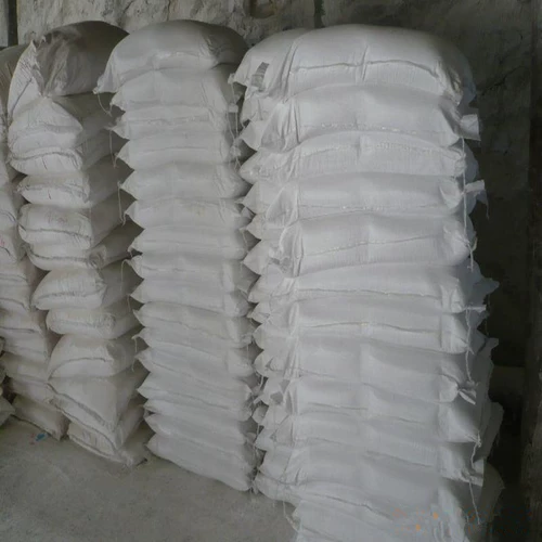 Подавить присадки порошка карбоната кальция в дополнение к кальция, чтобы снизить затраты на корм в качестве носителя наполнителя 100 килограммов на сумку