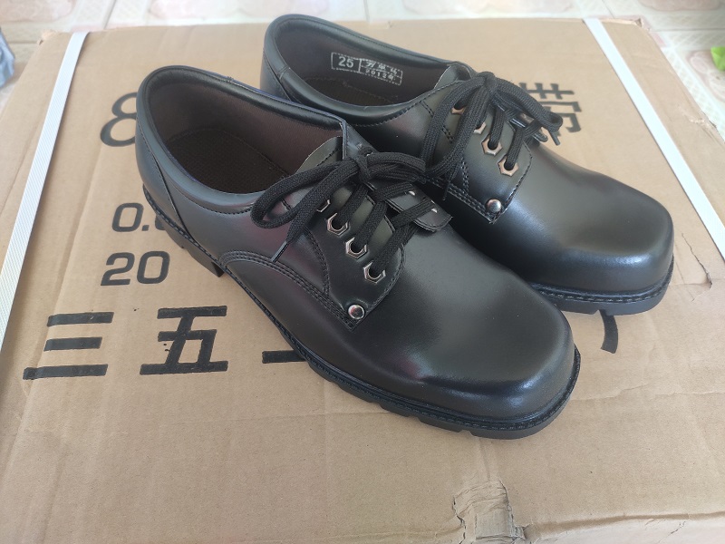 Stock old goods 02 leather shoes leather shoes business shoes