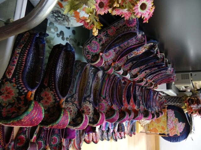 Flower Collection Ethnic Style Palace Embroidered Shoes Appreciation