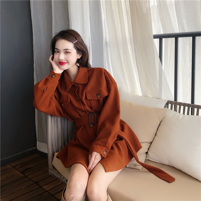 Giày cao quá gối, bốt nữ, áo khoác thời trang phù hợp, Châu Âu và Hoa Kỳ Fan Zhong áo len dài eo, áo khoác ngoại áo dạ nữ dáng dài hàn quốc