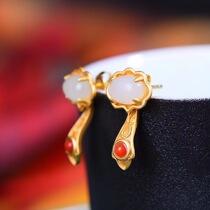 Qinxin Yufang Baozhen ancient law s925 pure silver inlaid and field jade earbum with a real temperament and a ruyi nail