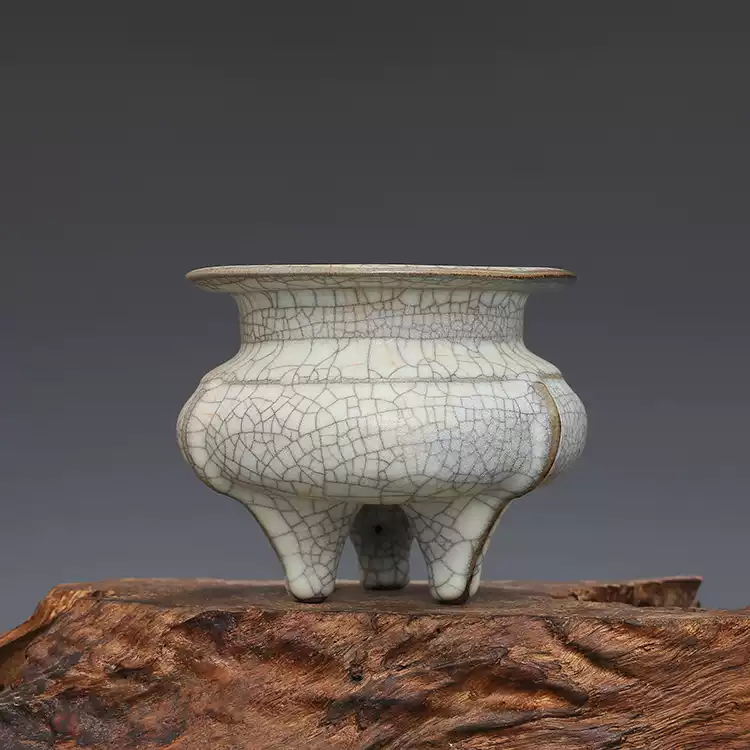 宋哥窯金絲鐵線三足爐薰爐古董瓷器古玩古瓷器老物件收藏-淘寶Taobao 
