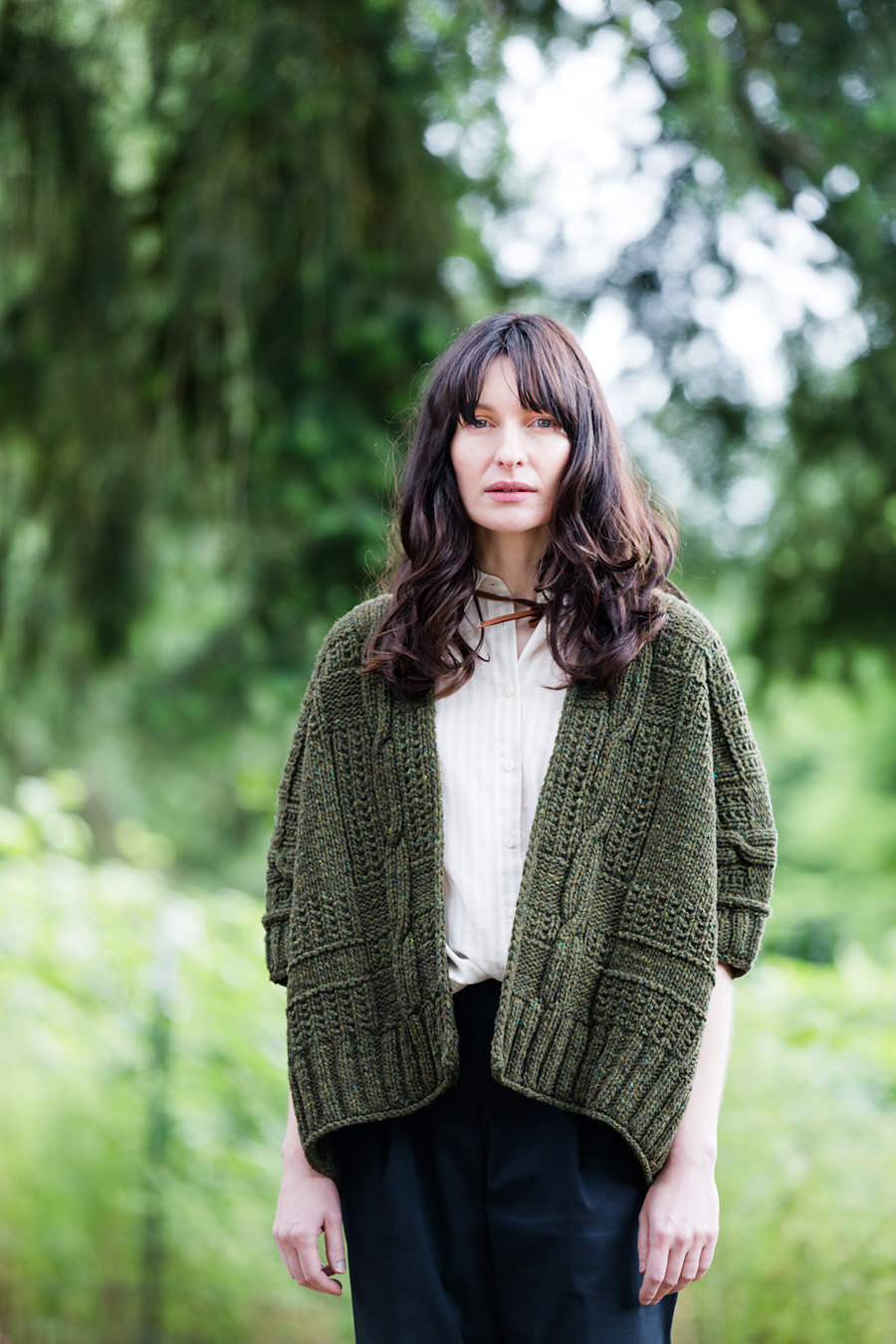 Jinshibao loose twist shawl cardigan Chinese weaving illustration text description drawing