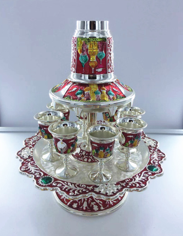 Russian tin divider 8 glasses home European wine divider and wine bar hotel high foot glass