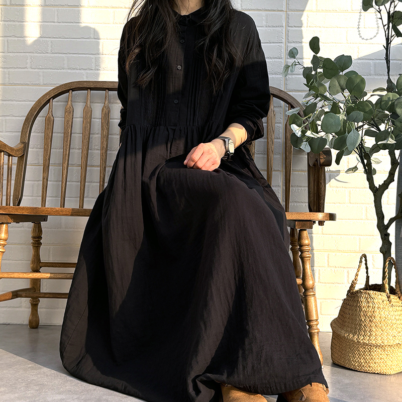 Vacation-Style Japanese Pure Cotton Long-Sleeved Dress for Women, Simple Loose Versatile Dress, Spring Black Babydoll Dress