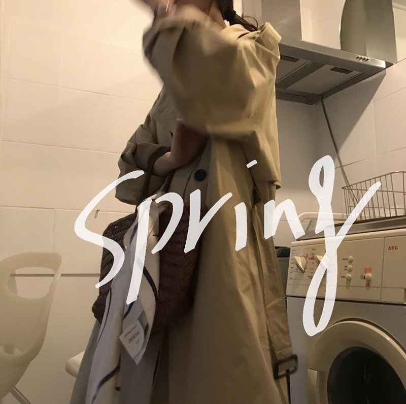 The smallest Haihan version of the classic khaki trench coat women's middle school long version of the small coat coat coat 2021 new