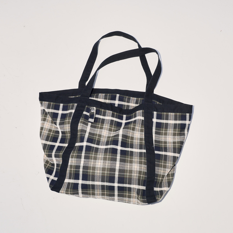 Command N Plaid Canvas Shoulder Tote Bag Command N Plaid Canvas Shoulder Tote Bag