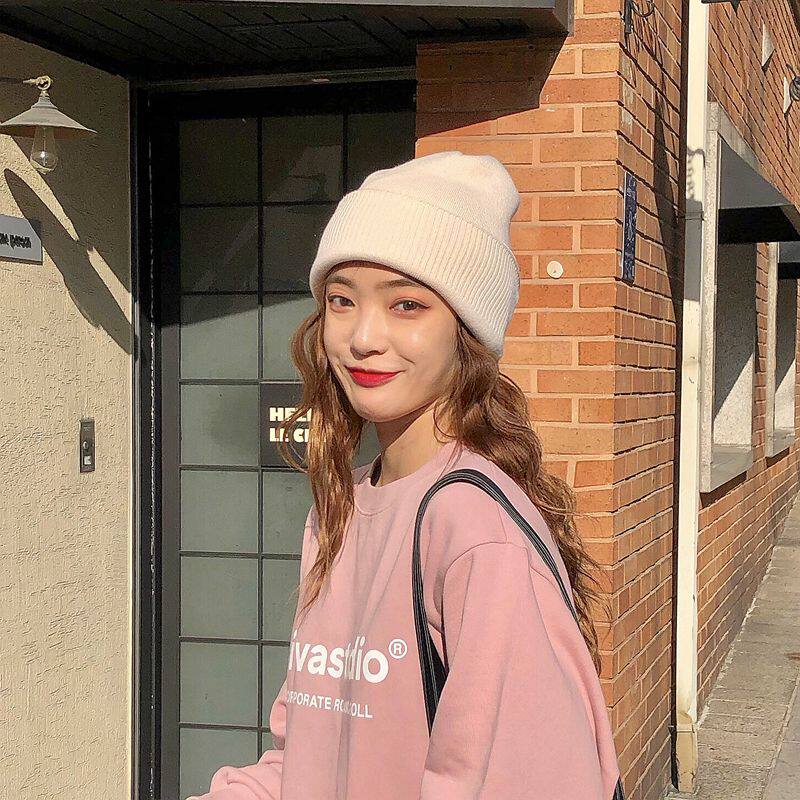 Hat Womens winter tide Korean knitted hat thickened warm wool hat Ear protection hat Wild solid color crimping line hat