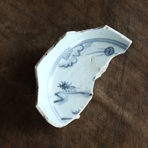 Ming Dynasty blue and white figures porcelain specimens Ming and Qing blue and white porcelain specimens Chenghua Hongzhi old porcelain specimens wrapped in silver pendants