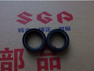 Motorcycle accessories Suzuki Junqi GT125-5 Junwei GSX125-3 Suzuki GS125 before shock absorption oil seal
