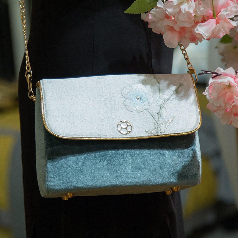 Spring New Gamewear Fresh Velvet Materials Bag Handmade Fabric diy embroidered fabric Non-finished product 90 #