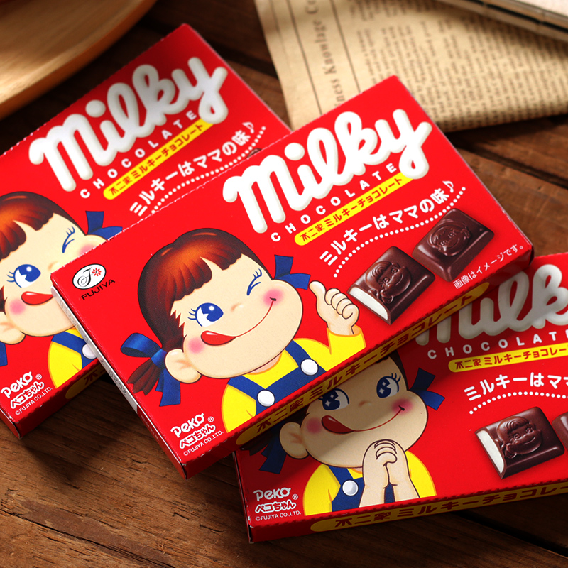 Japanese imported snacks fujiya Fujiya milk girl milk sandwich chocolate children's snacks 12 boxes