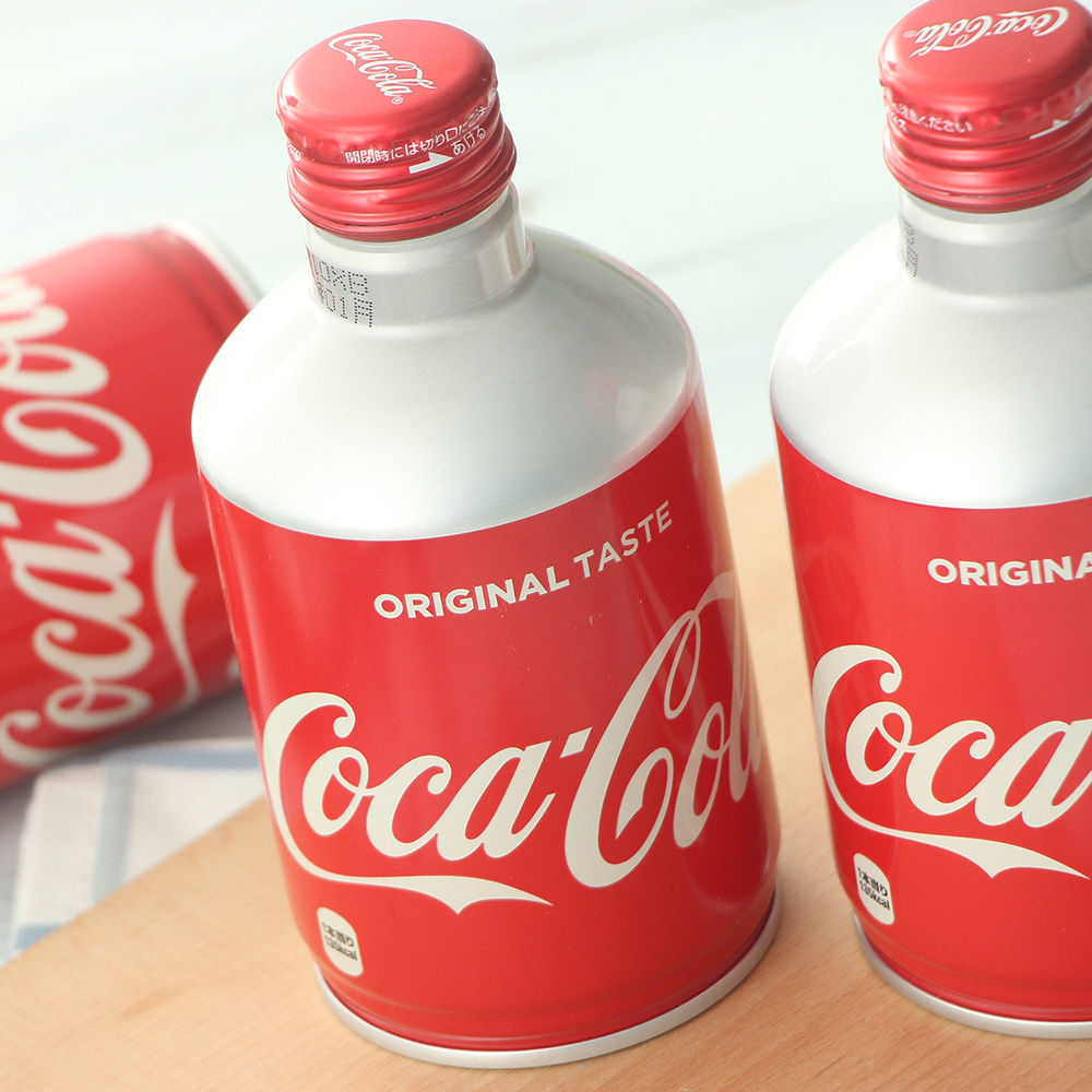 Japan Original Imported Beverage CocaCola Cola Carbonated Drinks Subwarhead Aluminum Tank Mini 300ML