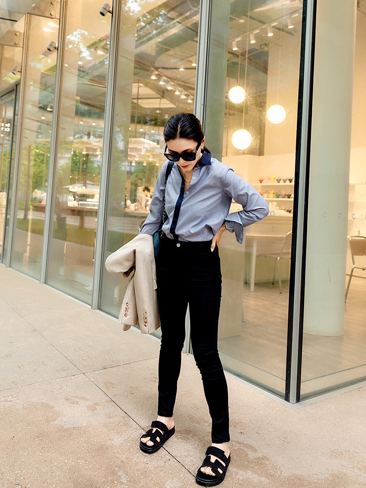 European and American style light and familiar pinstripe casual top women's design sense niche shirt 2022 new shirt women's summer thin section