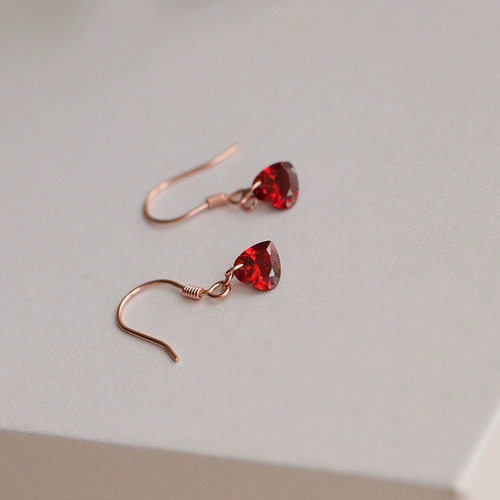 小Z优品 Красные универсальные серьги в виде сердечка в форме сердца, серебро 925 пробы