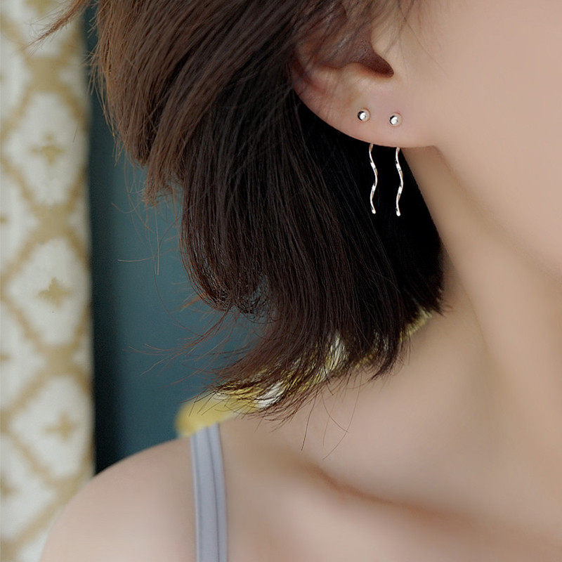 Small Z Excellent Xiaoxing 925 pure silver wave ear wire feminine Korea minimal ball silver bean ear crash ear chain