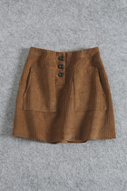 D39 original DAN white vegetable price matched with a high waist A character lamp core suede short dress