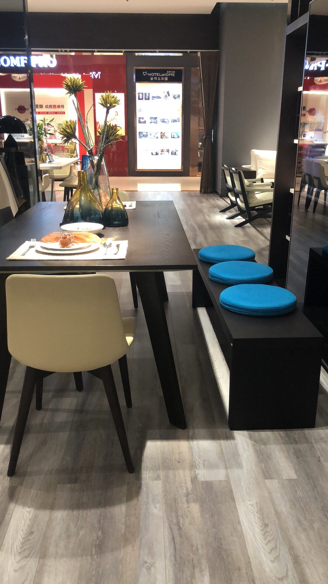 Meidi blue small round cushion