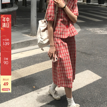 (Mid-year clearance is not returned)im to the retro red plaid female Korean version of the short-sleeved shirt girl skirt two-piece set