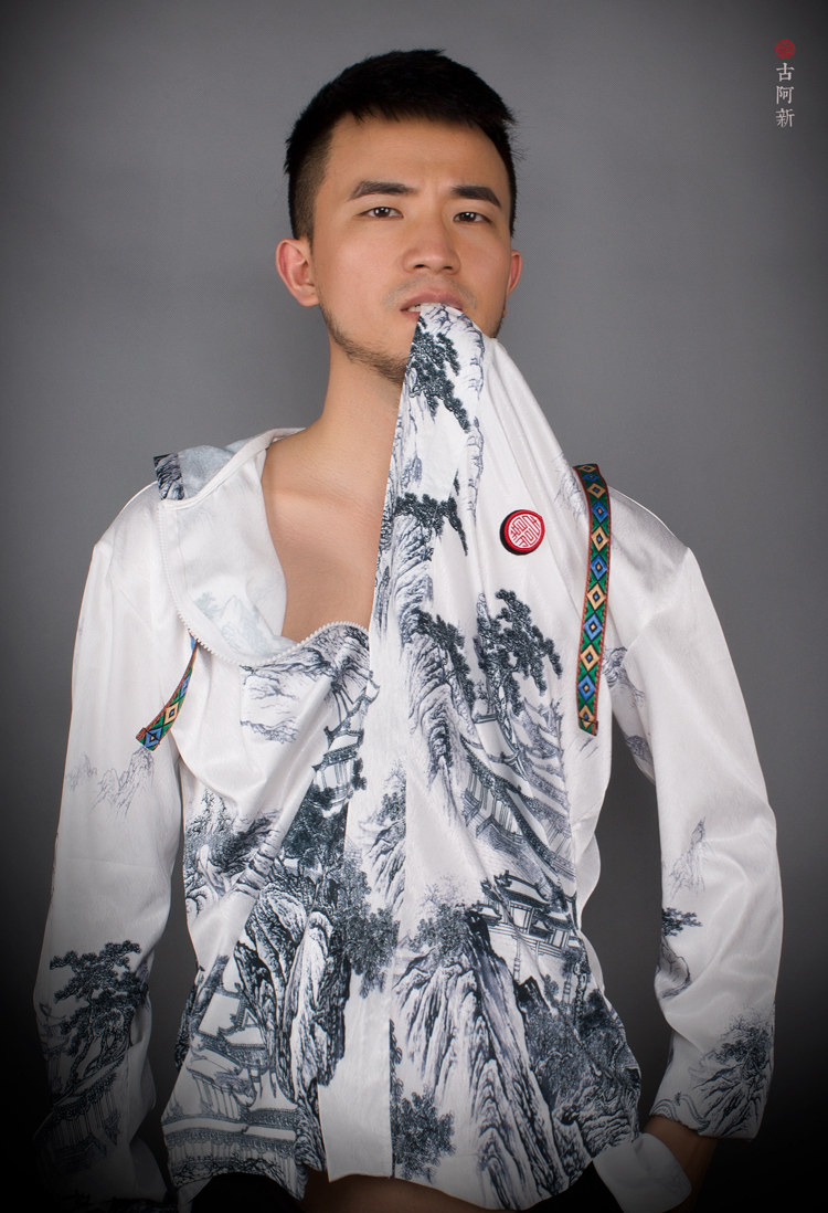 [古 阿 新] 2018 mùa hè thanh lịch mực Trung Quốc phong cách thời trang Hàn Quốc retro gốc kem chống nắng vành đai áo len áo hoodie cặp