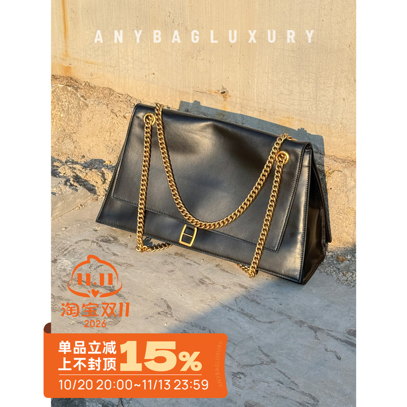 Leather Bursting with Character! Rare and Unique! First-Tier Italian Nappa Leather Chain Bag, Hobo Bag, Airport Bag