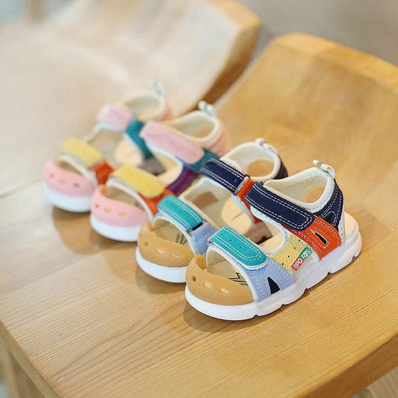 Summer boys Baotou sandals female baby shoes 1 to 4 and a half years old children baby soft bottom children's light toddler shoes