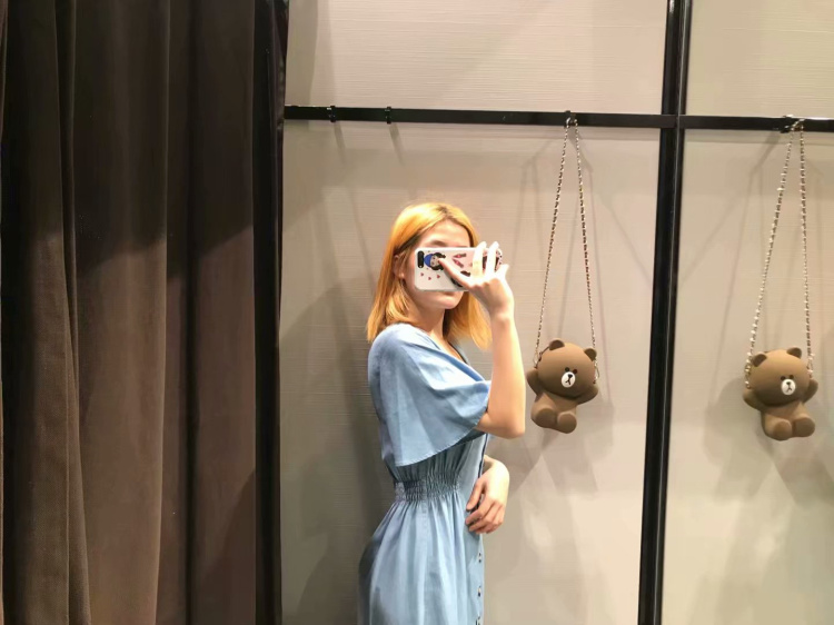 ETJ-19 mùa xuân và mùa hè Trang trí nút mới của phụ nữ giặt quần áo denim mỏng tay áo váy dài váy 6929/341 - Váy dài váy xếp tầng dài