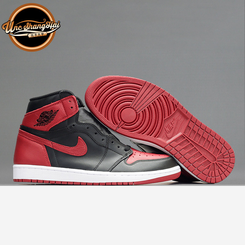 现货直发！北卡大学Air Jordan 1 Retro Banned 黑红配色555088-001限量