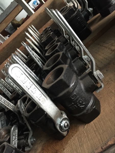 ZJ Wire Buckle Valve Cast-iron Fire Ball Valve Inner Thread Ball Valve DN15 20 25 32 40 50