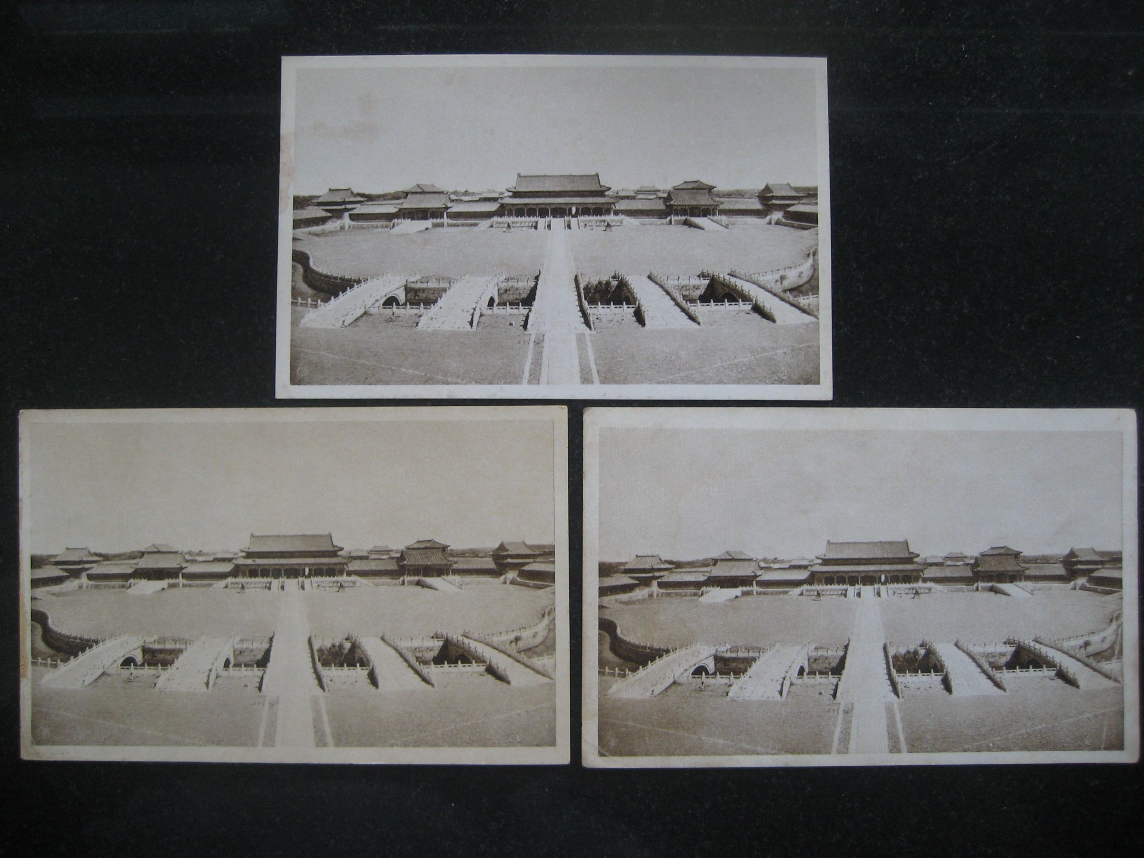 1950s edition of the Forbidden City Too and Menkin Water Bridge Postcards 3 (Chinese products)