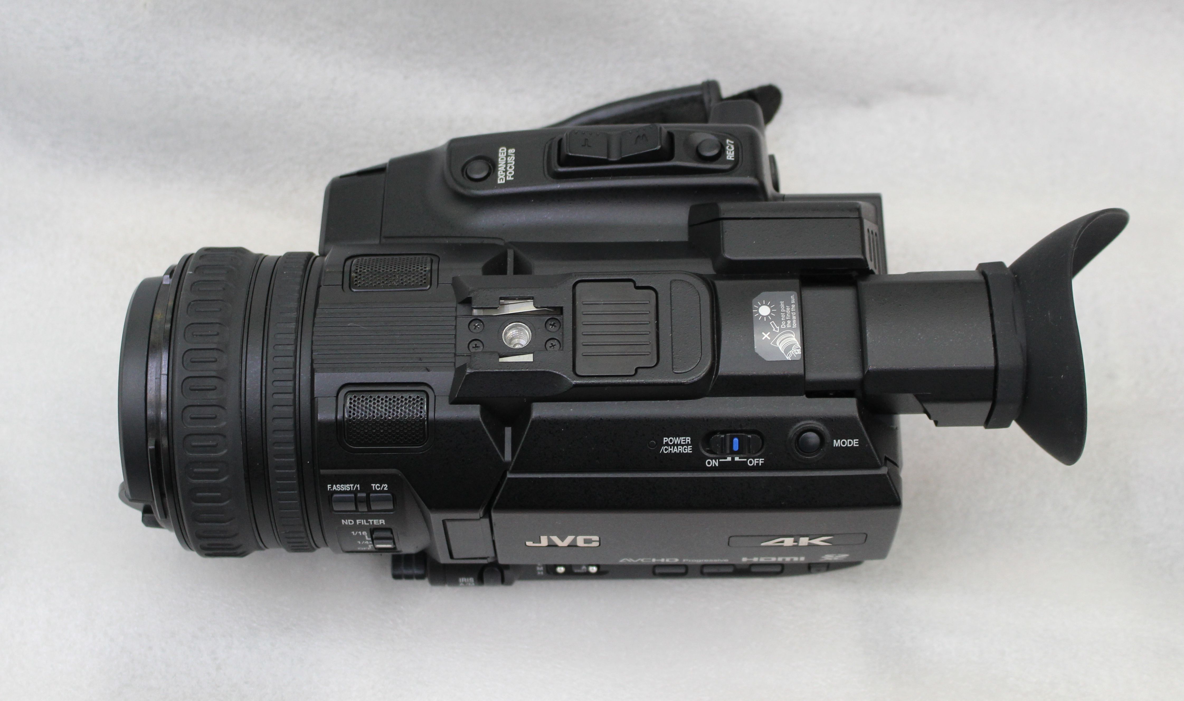 máy ảnh chuyên nghiệp máy quay 4K cầm tay JVC JVC GY-HM170EC - Máy quay video kỹ thuật số máy quay kỹ thuật số