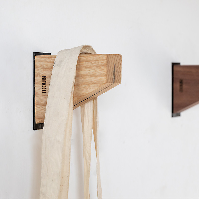 Nordic ins solid wood hooks trapezoidal wall-mounted hood hook No-mark creative single Xuan bedroom door rear hanger