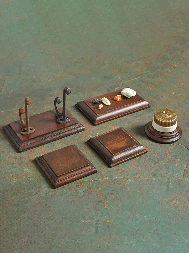 Mushroom space) handmade old solid wood base switch base vintage switch chassis vintage switch seat