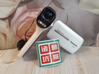 Panasonic dc1 digital camera flip screen selfie