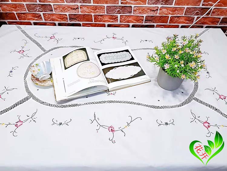 Foreign trade export original pure white cotton handmade cross-stitch tablecloth hand-embroidered tablecloth crochet flower inlaid embroidery