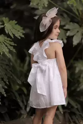 Australian direct mail iminkids cotton baby girl white embroidered dress flying sleeve