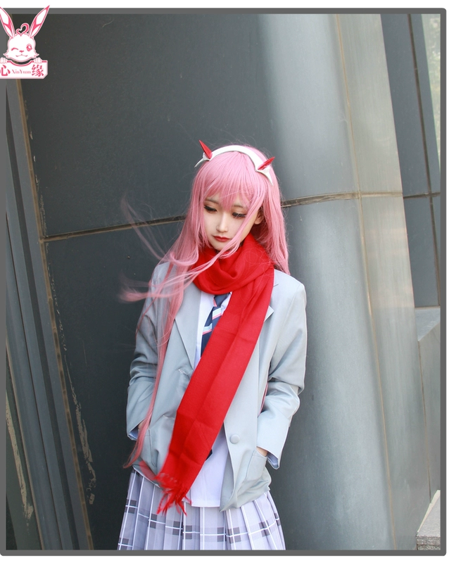 Điểm yêu trong bộ trang phục cosplay nữ chính của đội tuyển quốc gia franxx 02cosED