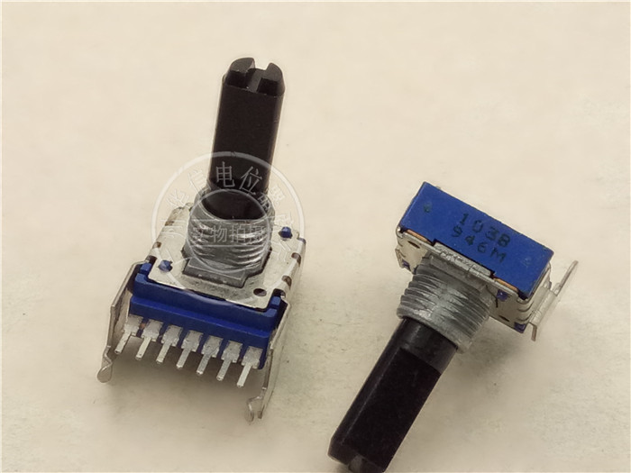 Imported Japan ALPS RK142 horizontal long belt midpoint dual potentiometer B10K 7 foot handle 20MMF